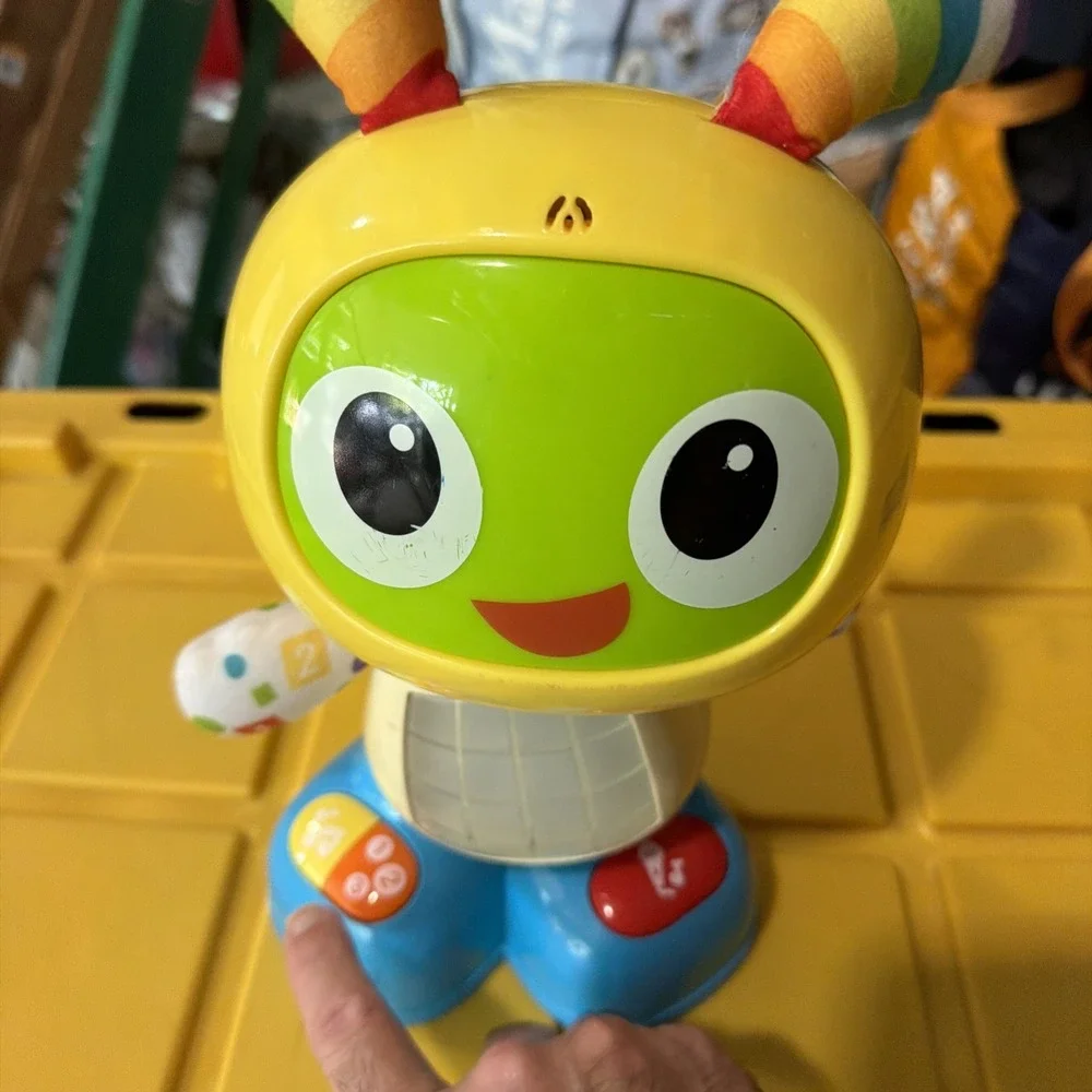 Fisher Price Bright Beats Dance & Move Beatbox Dancing Robot 2015 Lights Sound